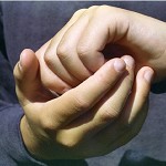Pranoterapia: guarire con le mani