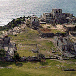 Scoperto il pi� antico campo da calcio Maya