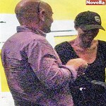 Torna il sorriso sul volto di Kasia Smutniak. Foto su Novella 2000